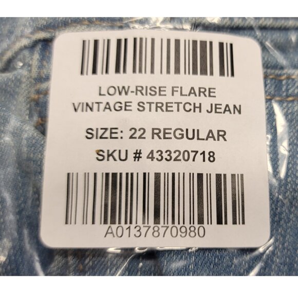 NWT Torrid Low Rise Flare Vintage Stretch Jean 22 - Picture 9 of 11